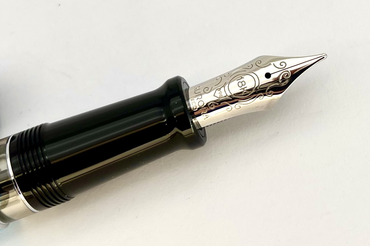 AuroraLEOptima365Calendar2022CelesteFP_M